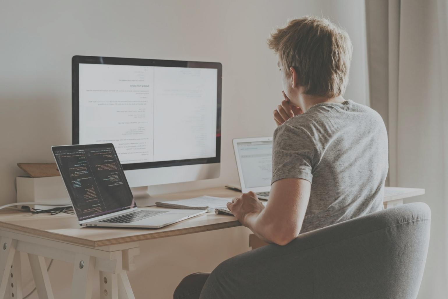 Ejemplo de iluminación profesional aplicada en escenarios de juegos 3D